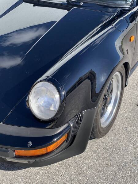 porsche 911 930 1984 fender01