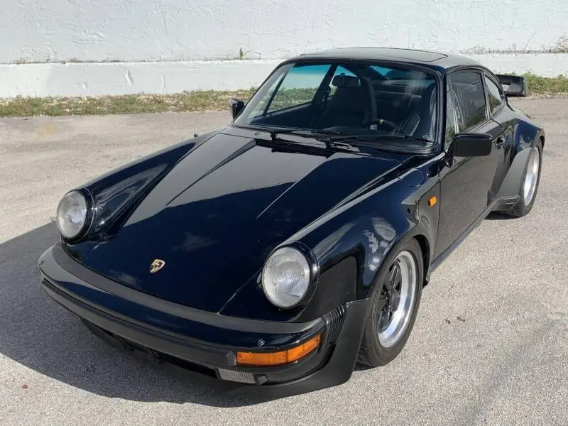 porsche 911 930 1984 image02