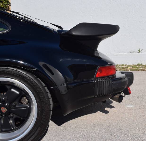 porsche 911 930 1984 spoiler02